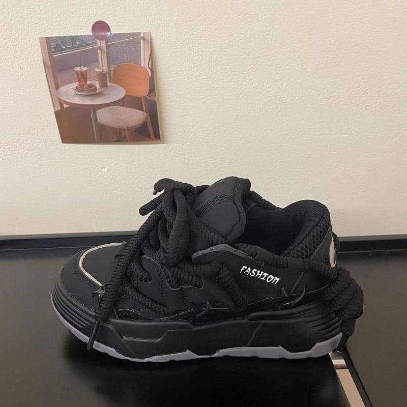 28,000

Sizes: 39 to 44 high quality